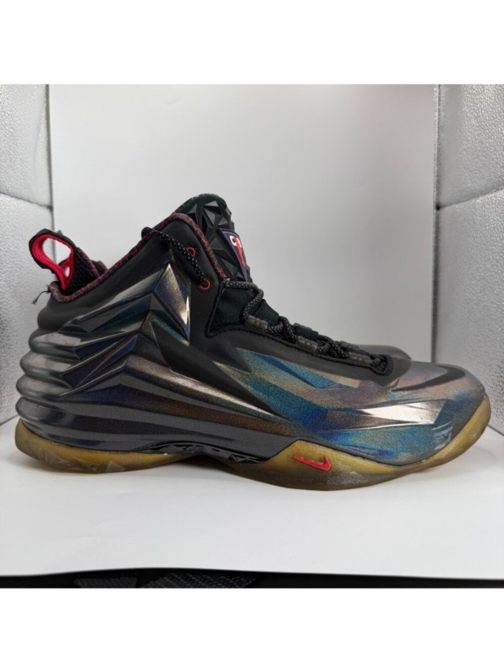 Nike Chuck Posite Purple Haze Shoes Mens Size 11 Basketball (684758-501)